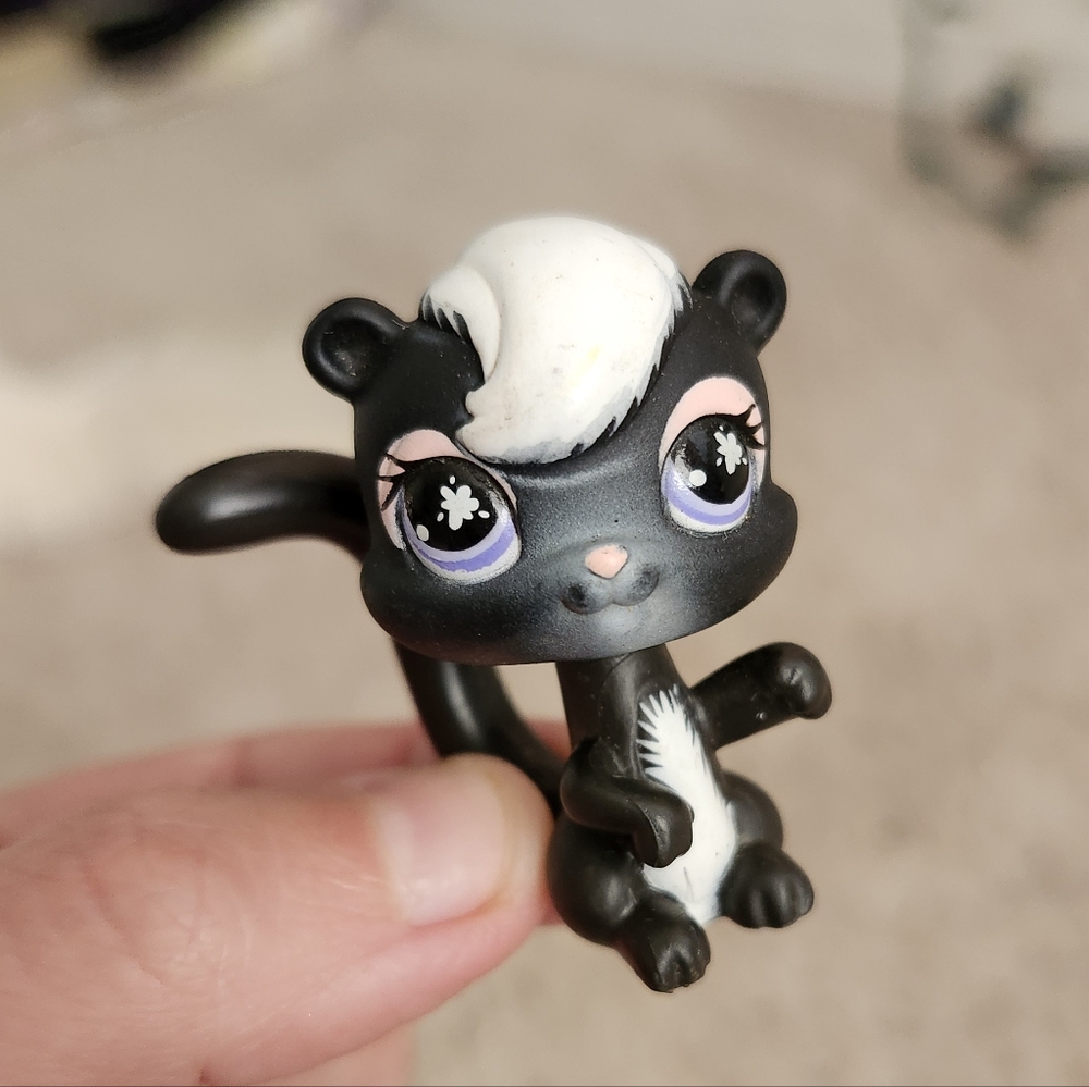 Littlest Petshop Y2k Skunk